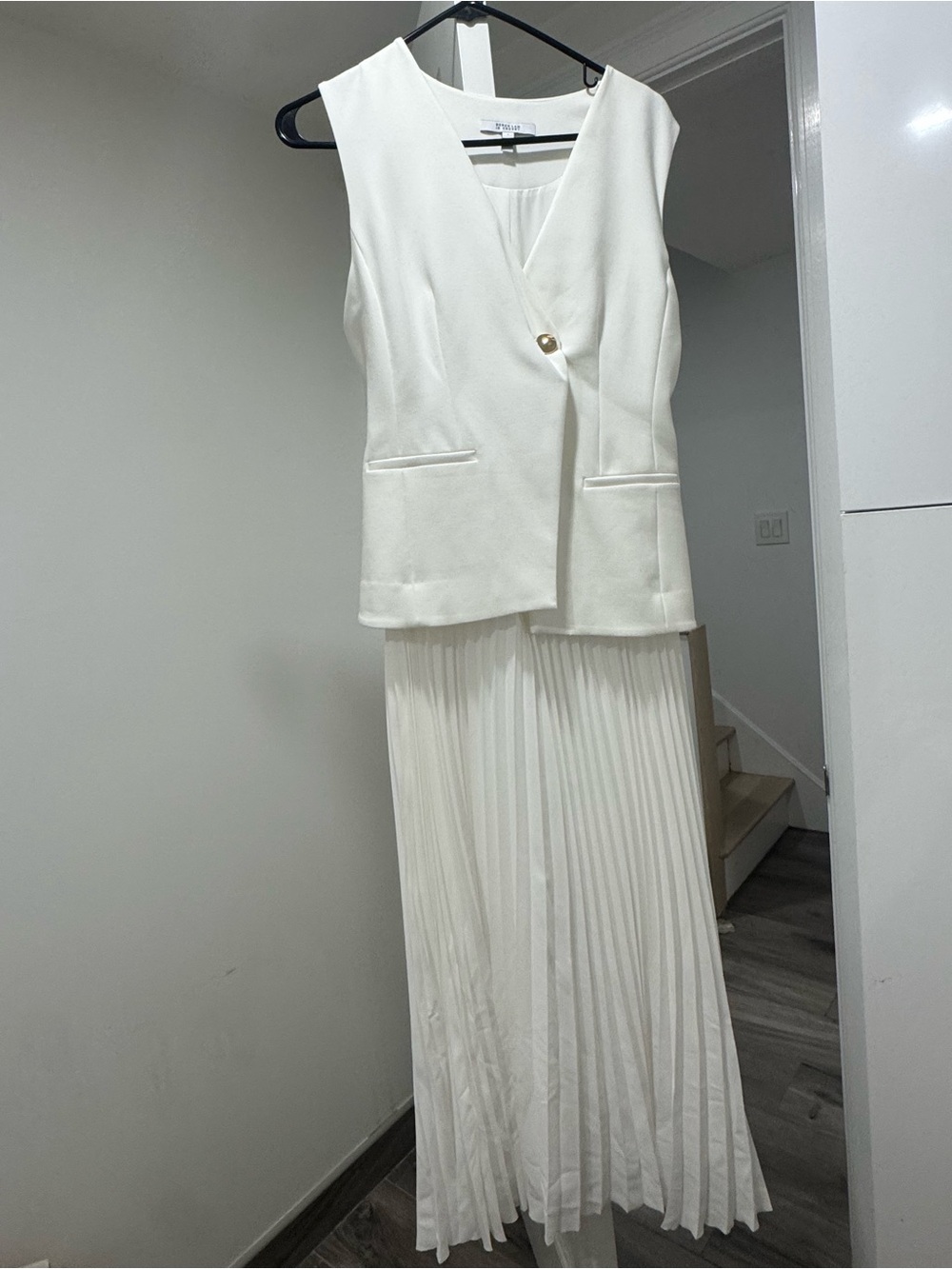 Derek Lam Ivory Sleeveless Pleated Midi Dress